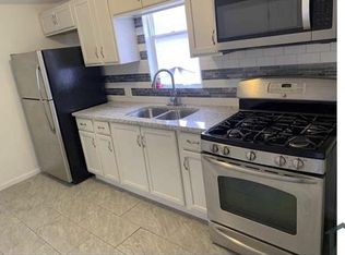 7536 S Maryland Ave, Chicago, IL 60619