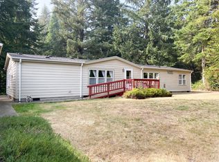 1730 SE Keiski Ln, Waldport, OR 97394