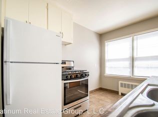 4728 Cass St #9, Omaha, NE 68132