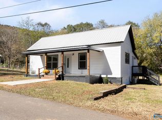 129 Williamson St, Paint Rock, AL 35764
