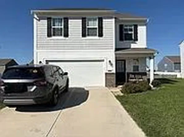 382 Switchgrass Ln, New Whiteland, IN 46184