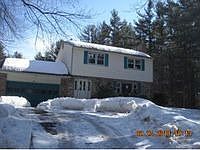 2nd image of 18 Pine Hollow Dr