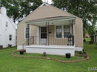 813 Jefferson Ave, Festus, MO 63028