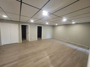 68255 S Main St APT 6, Richmond, MI 48062
