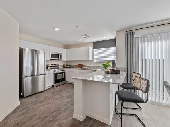 TRIUMPH 270 Plan, Independence