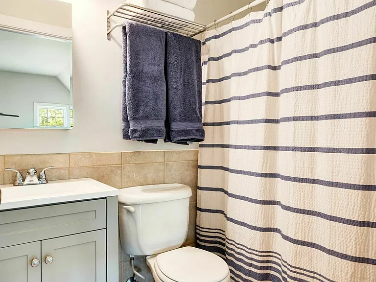 78 Long Ln — Photo 21