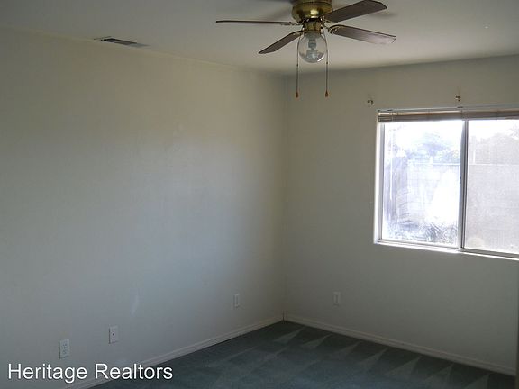 5th image of 1019 Echo Ct