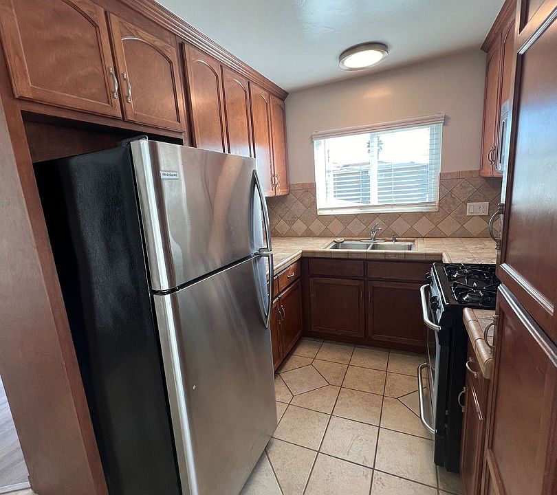 1st image of 4572 Utah St #7