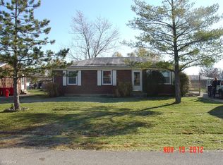 107 Cherrywood Dr, Frankfort, KY 40601