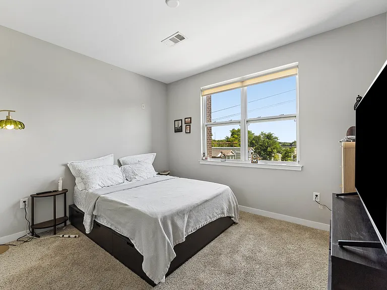 1122 Litton Ave #319 — Photo 15