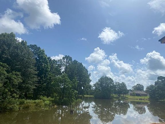 4th image of 7 Mayhaw Dr