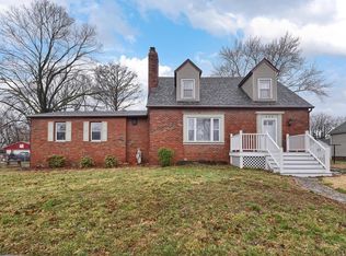 406 S Washington St, Bunker Hill, IL 62014