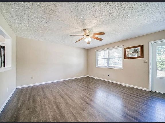 4th image of 24010 Turtle Ln