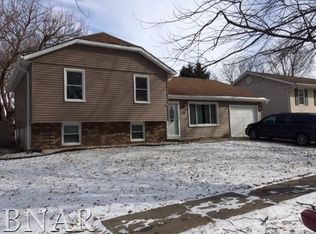 306 Columbia, Bloomington, IL 61761