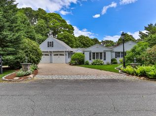 16 Long Pond Cir, Barnstable, MA 02630