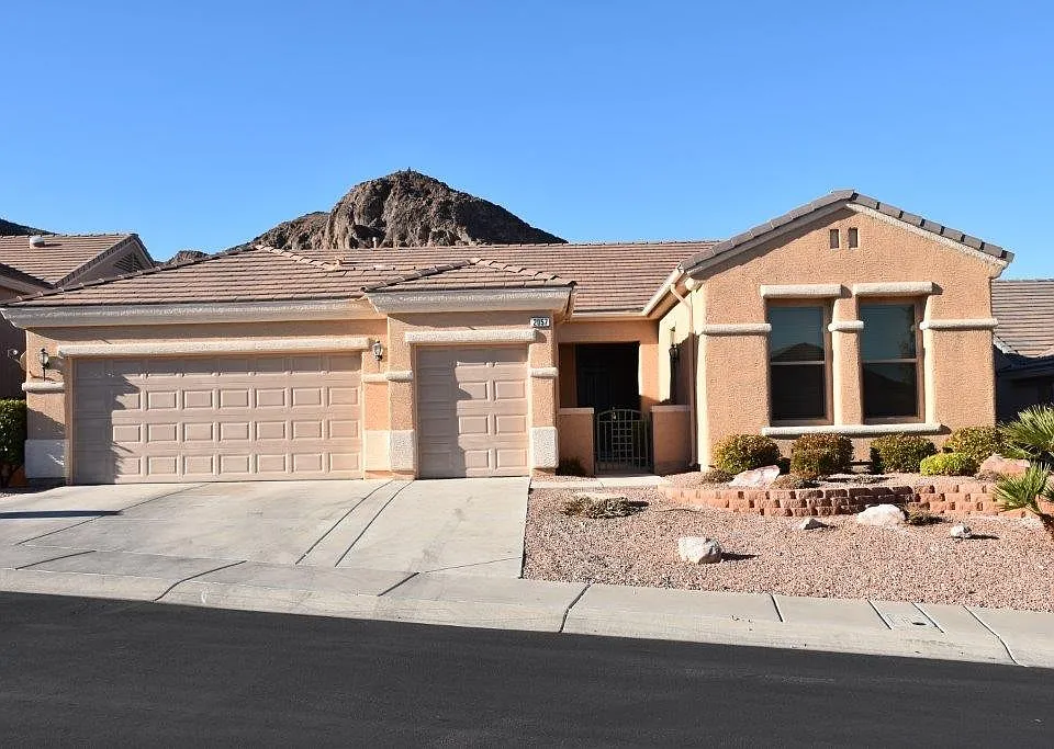 2057 King Mesa Dr