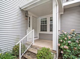 4362 Pine Ridge Ct, Ann Arbor, MI 48105