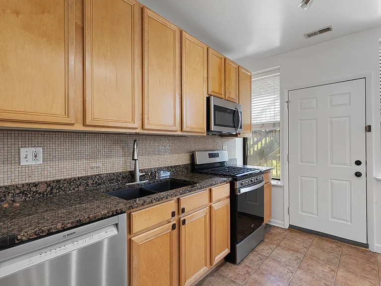 4819 N Fairfield Ave #1 — Photo 11