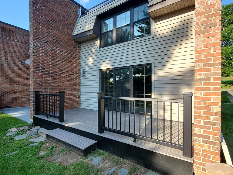 Chestnut Hls — Photo 30
