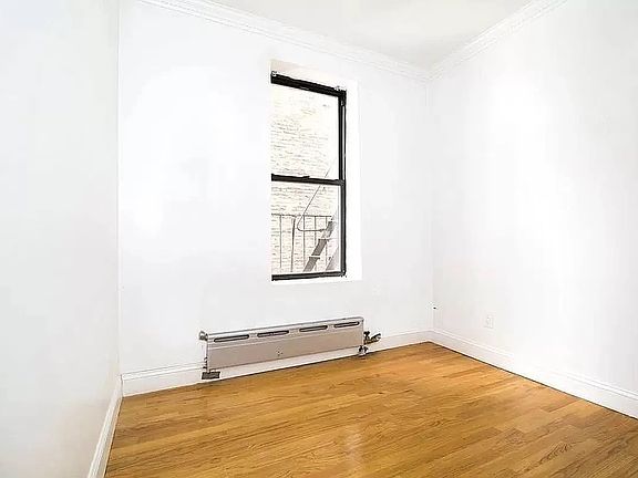 3rd image of 243 E 18th St APT 4