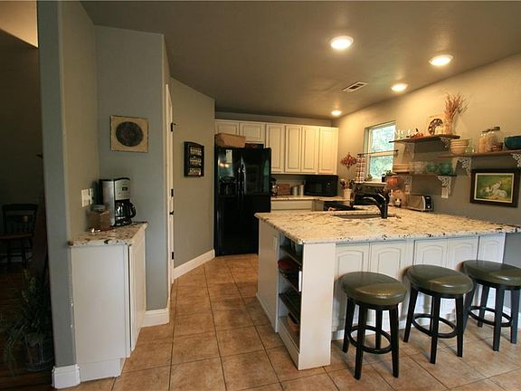 5th image of 5 Chatburn Ln