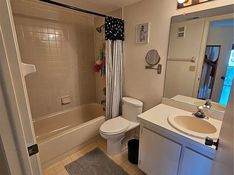 14831 Summerlin Woods Dr #4 — Photo 10