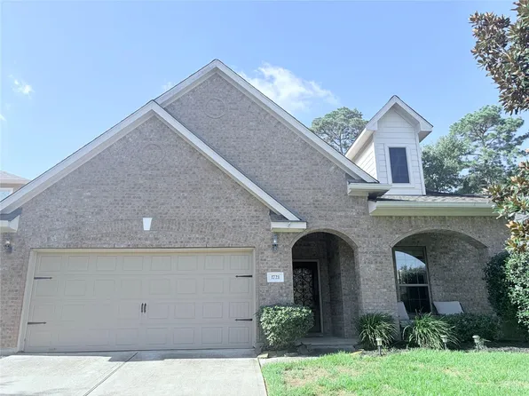 1721 Round Oak Ln, Conroe, TX 77304