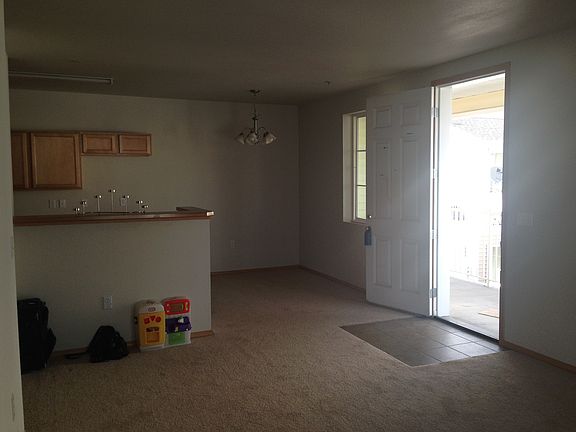 5th image of 10011 186th St E Unit 243