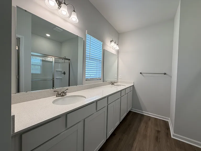 512 Outpost Way — Photo 25