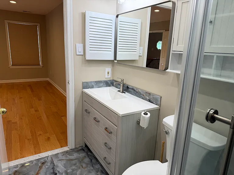 489 Hawthorne Pl — Photo 20
