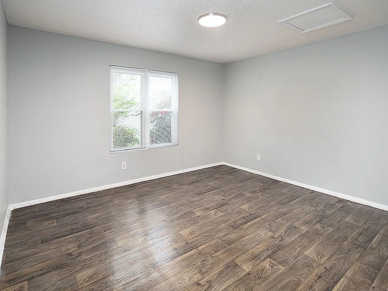 1234 Saratoga Dr — Photo 54