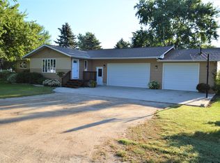504 5th St, Hecla, SD 57446