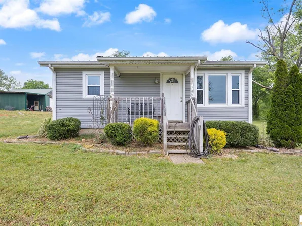 2029 Three Springs Hwy, Hardyville, KY 42746