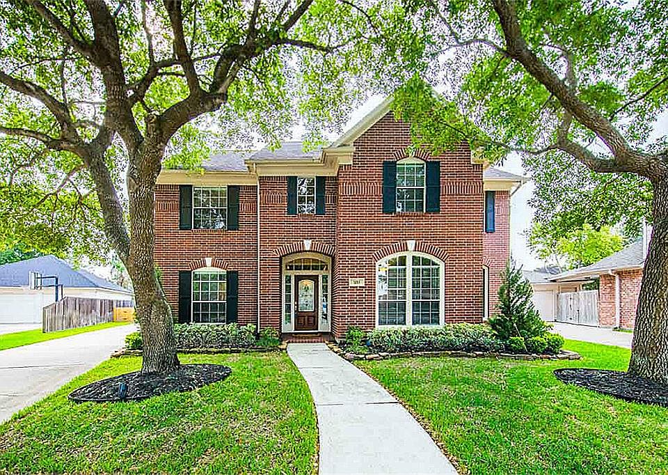 1st image of 3211 Eagles Knoll Ct