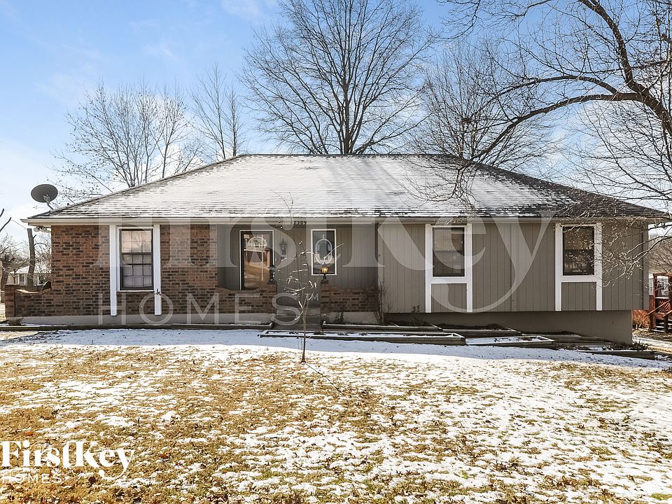 1st image of 12309 E 59th St