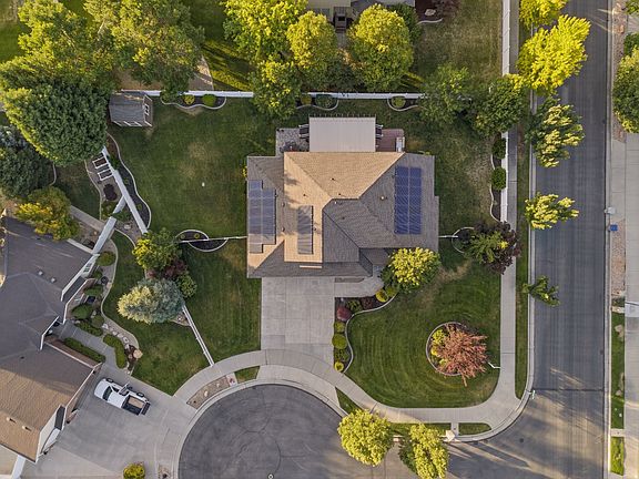 3rd image of 3288 W Ephraim Cir