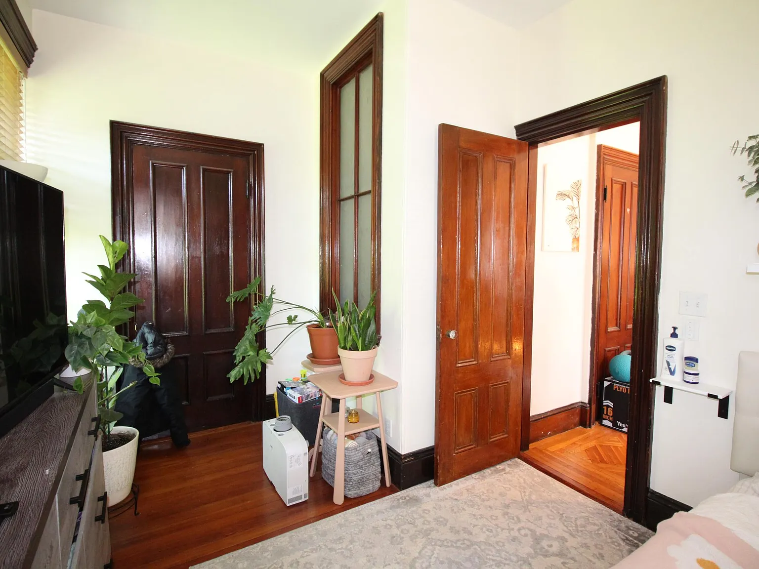 1 bed, 750 sqft, $2,500 — Photo 4
