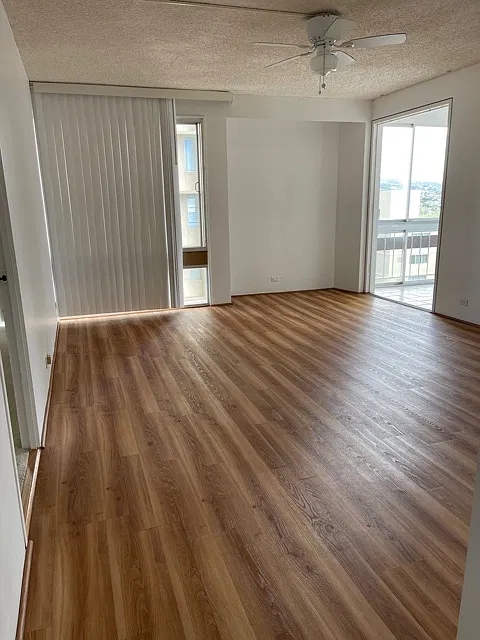 2 bed, 906 sqft, $2,950 — Photo 2