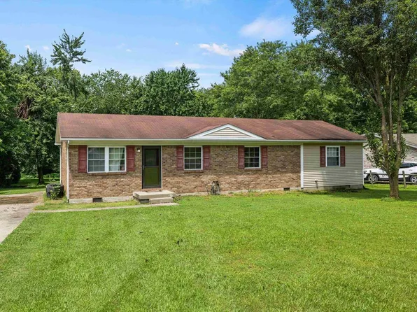 133 Countryside Dr, Centertown, KY 42328