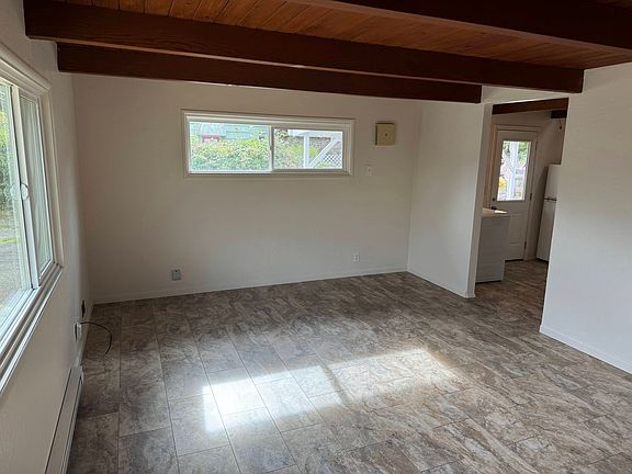 3rd image of 824 E 28th Ave #0