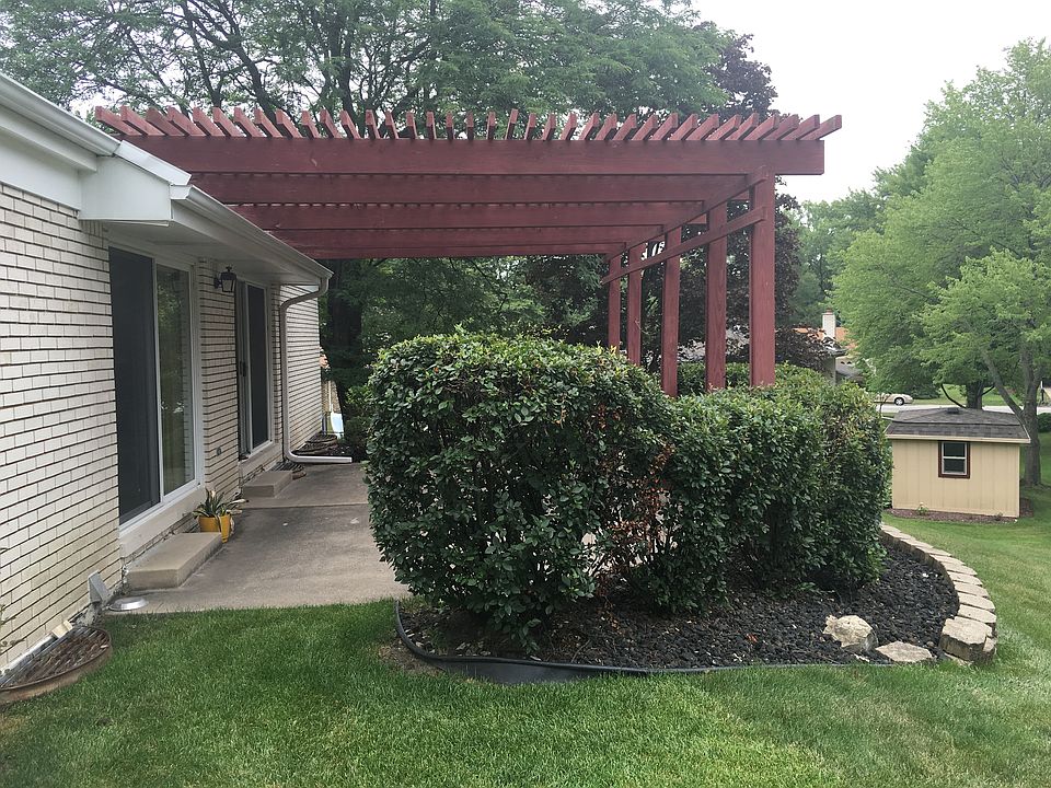 2nd image of 14605 Ridge Ave