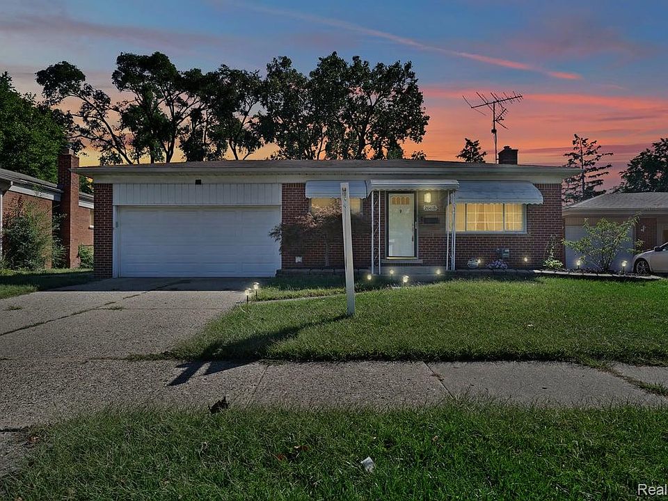 1st image of 26676 Richard Dr