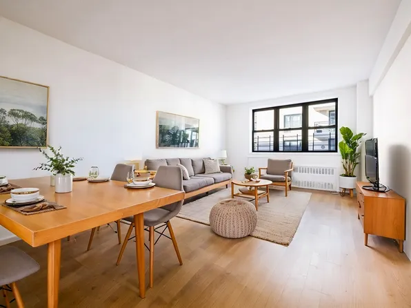 3845 Shore Parkway Sr N image 1 of 8