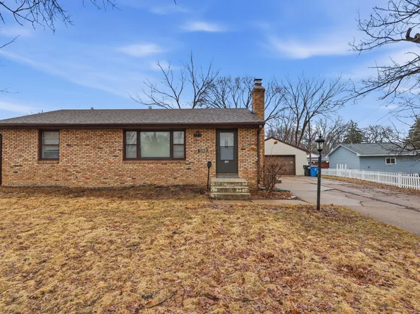 5168 Hughes Ave NE, Fridley, MN 55421