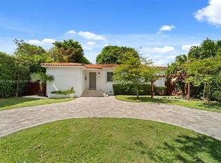 3671 SW 19th St, Miami, FL 33145