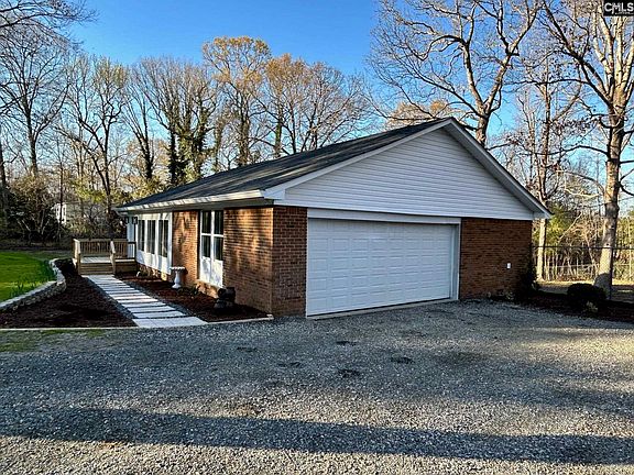 2nd image of 1507 Cowhorn Rd