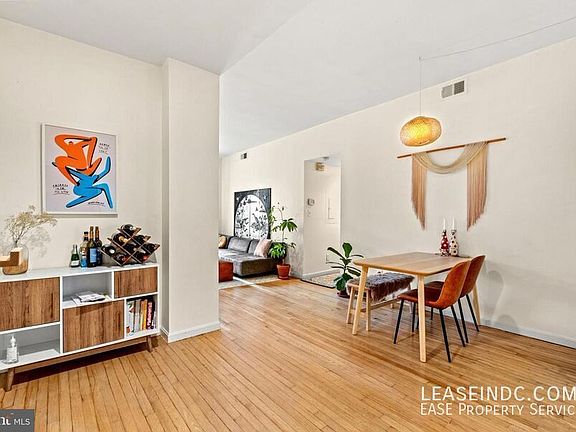 3rd image of 1930 New Hampshire Ave NW APT 12