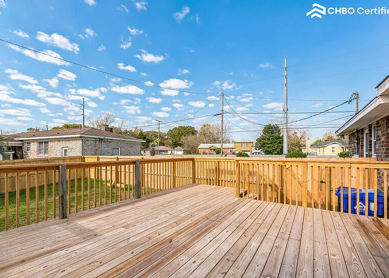 1710 Folly Rd — Photo 30