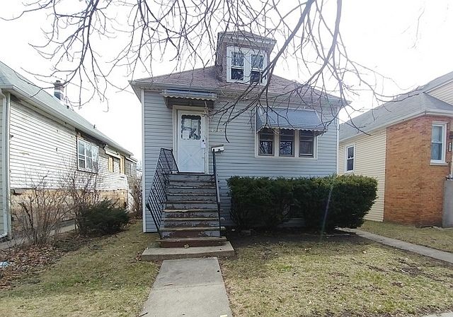 1st image of 4545 N Melvina Ave