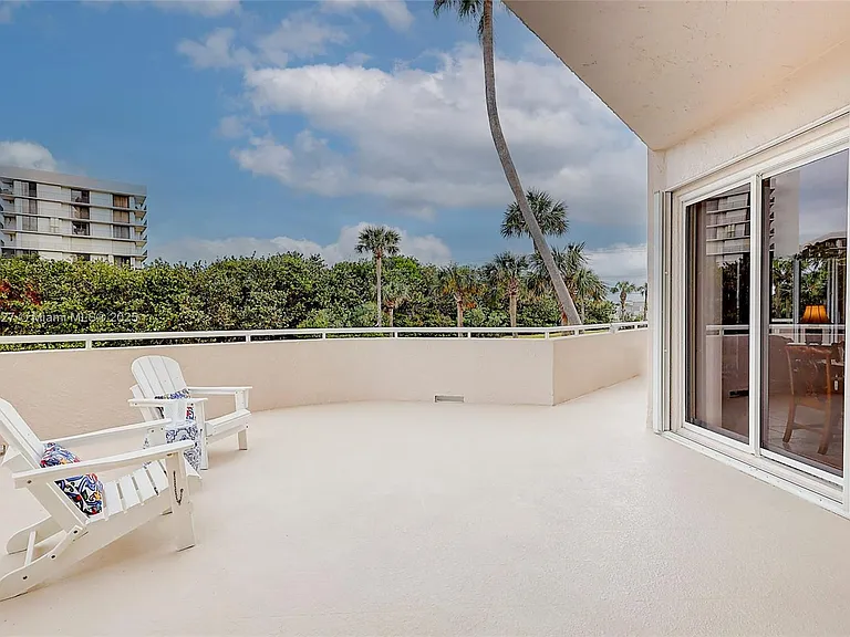 5051 N Highway A1A #6 — Photo 24